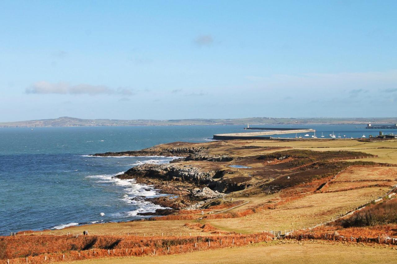 Swn Y Nant Villa Holyhead Eksteriør bilde
