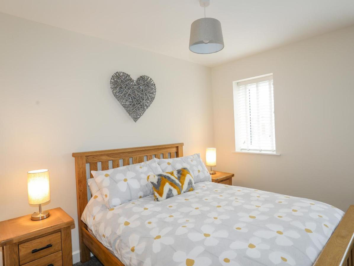 Swn Y Nant Villa Holyhead Eksteriør bilde